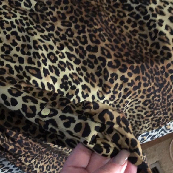 Leopard top - Picture 3 of 3